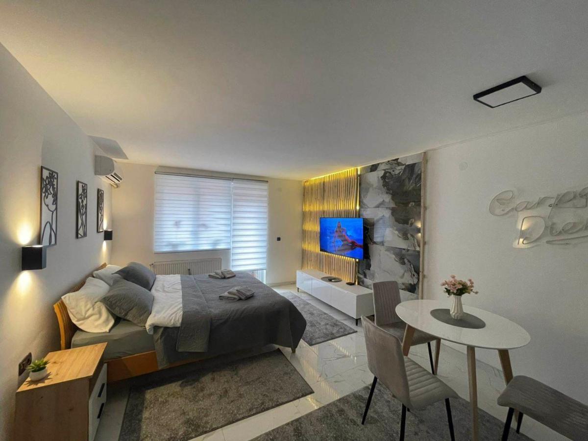 Ni Apartman Afrodita Lux 1 מראה חיצוני תמונה